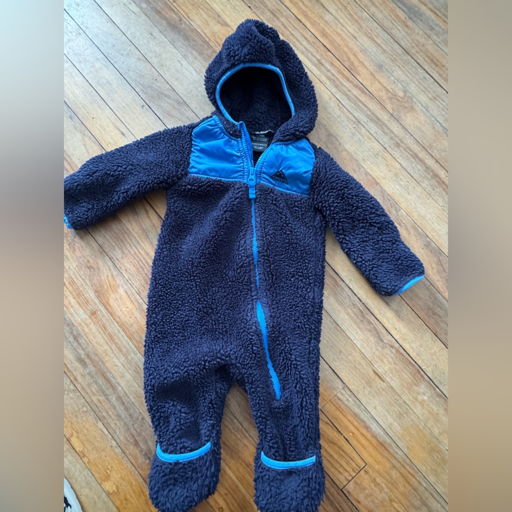 Cozy Baby Sherpa Snow Suit 9-12 Months